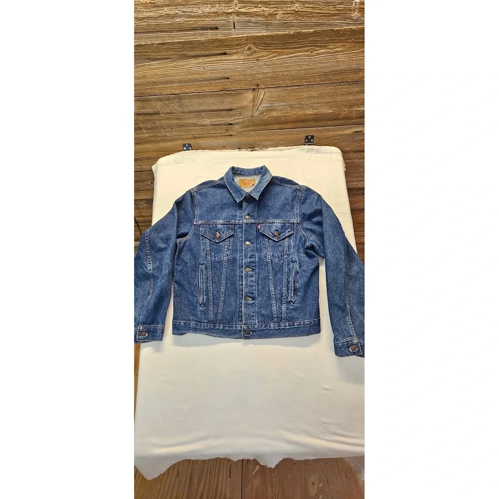 Levis 71506 0216 Denim Trucker Jacket Mens 46L Blue Made in USA Vintage Long